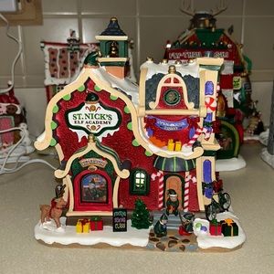 Lemax St. Nick’s Elf Academy 🎅